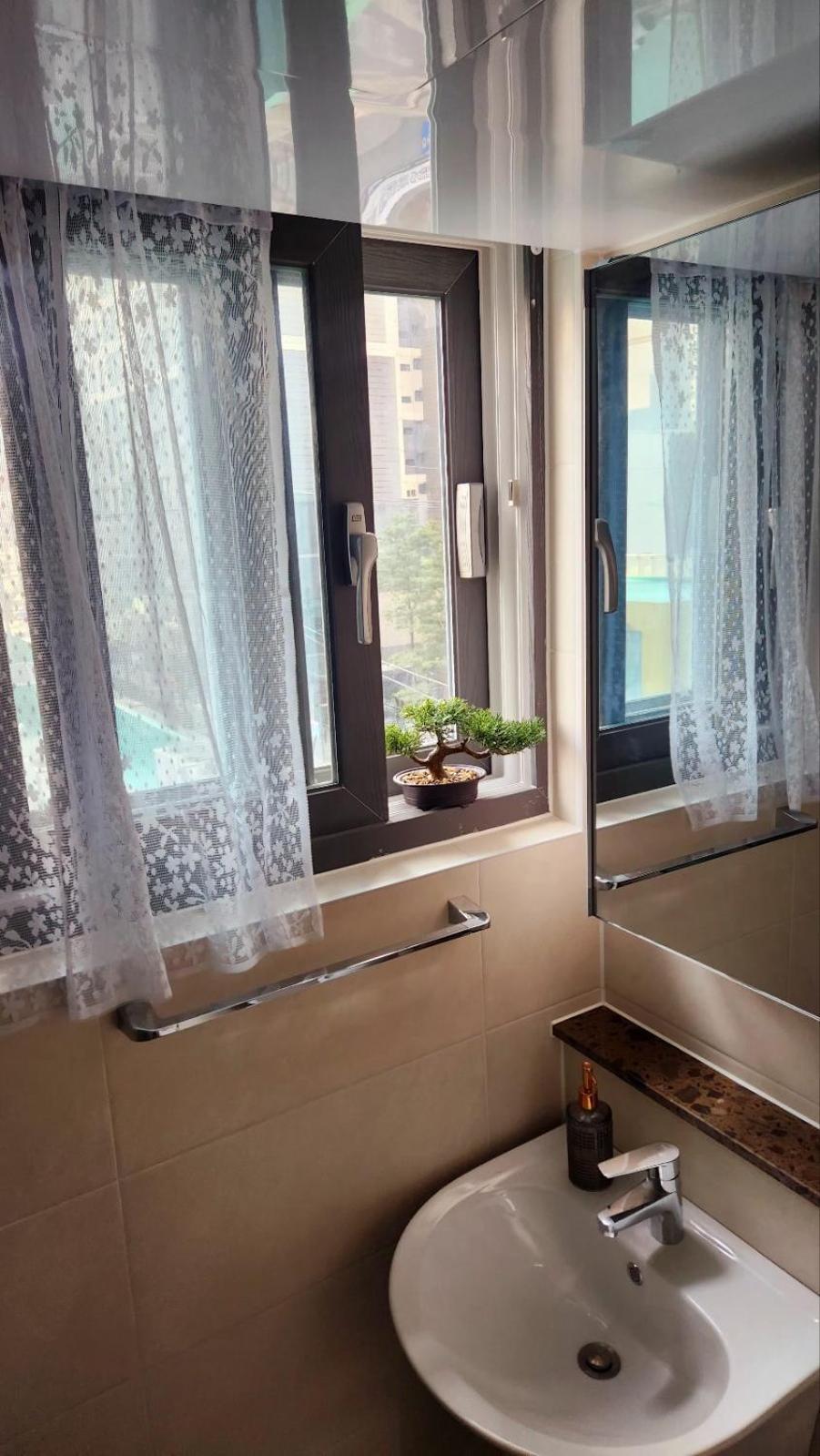 La Maison De Apartment *